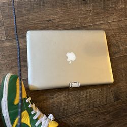 Mackbook Pro (Part Only)