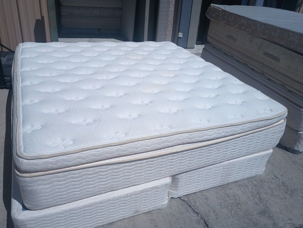 King Eurotop Pillowtop Mattress And Box Spring - Main Image