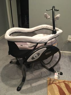 Graco dreamglider seat and sleeper hot sale