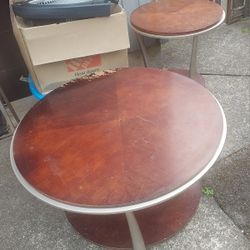 Free Coffee Table And End Table 