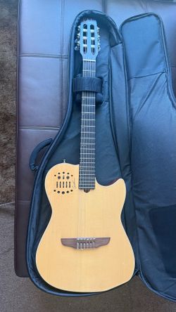 Godin Multiac Nylon SA