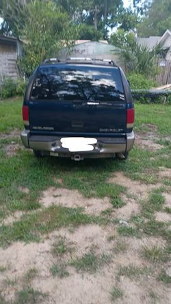 SUV truck