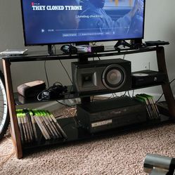 Tv Stand Hold Upto 65 Inch