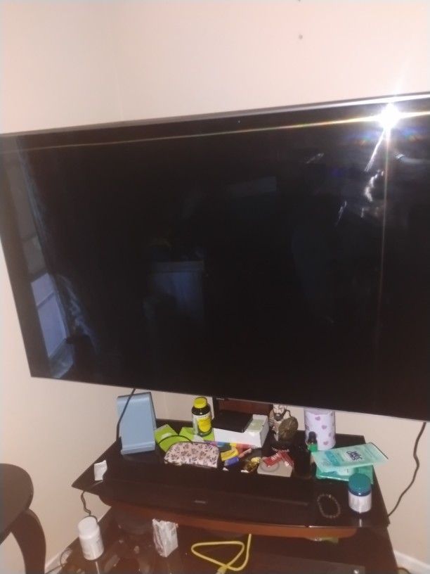 Samsung Q8