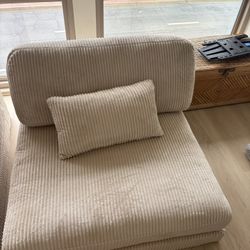 XL loveseat/accent Chair