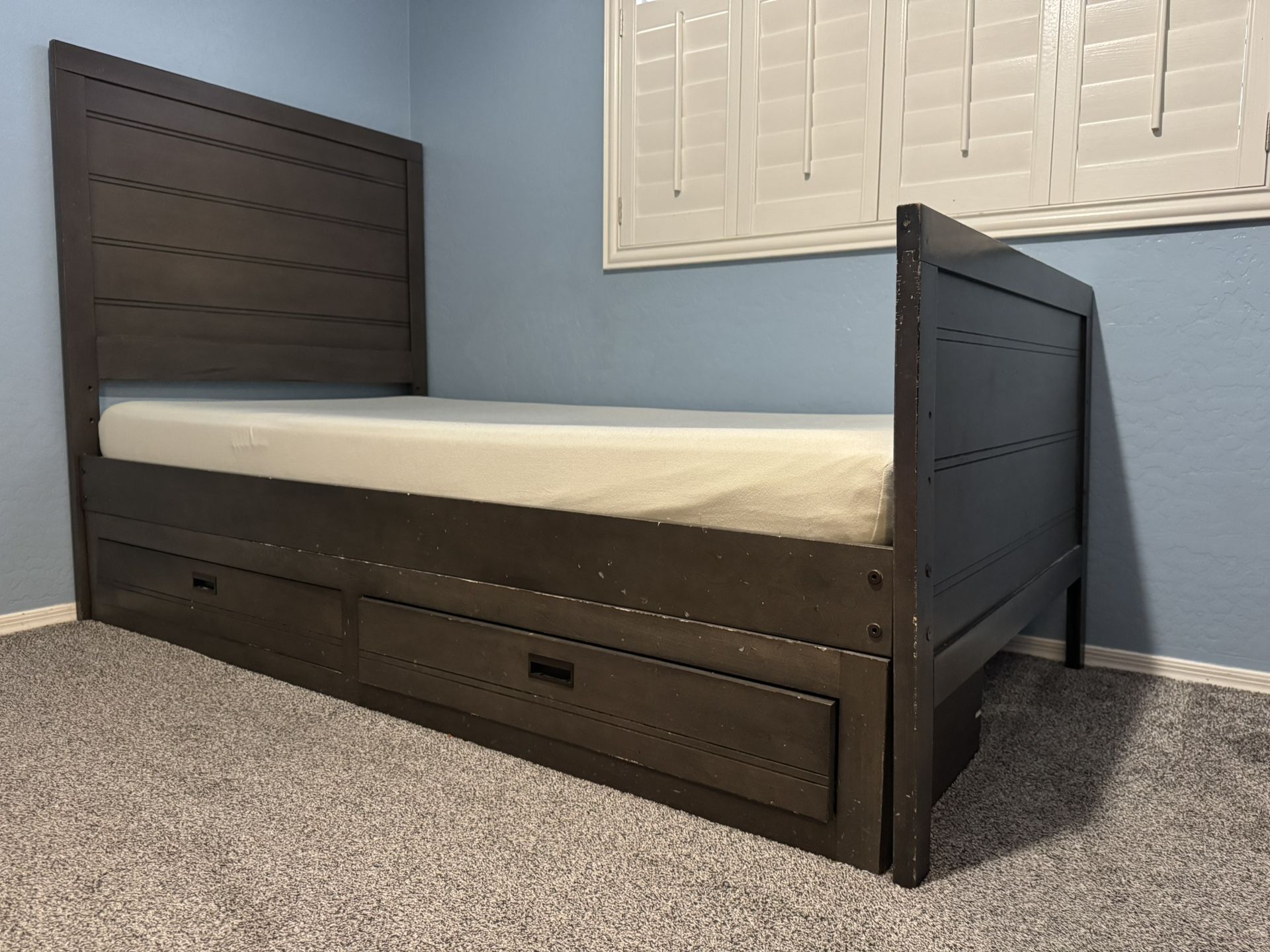 Twin Bed
