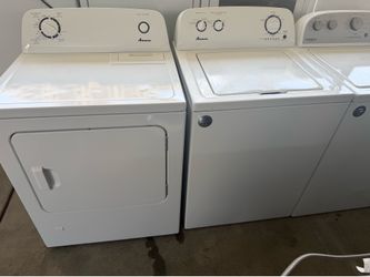 AMAZING AMANA GAS WASHER AND DRYER SET