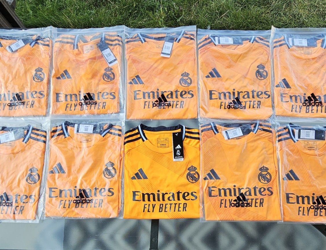 Adidas Real Madrid 24/25 Away Jersey