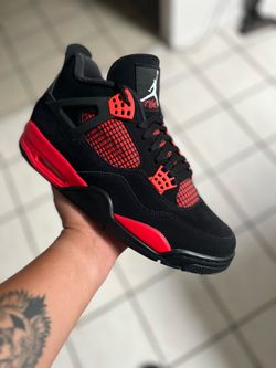 Jordan 4 Red Thunder Size 12 VNDS