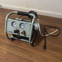 Metabo HPT EC28MM 1 Gallon Ultra Quiet Air Compressor – Like New