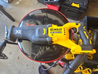 20V XR Lithium-Ion Cordless Reciprocating Saw