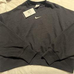 Nike Womens Sweater