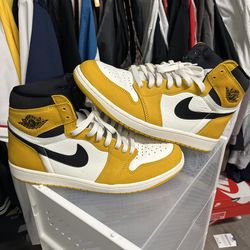 Jordan 1 retro size 10.5 Nike sneaker shoe ochre