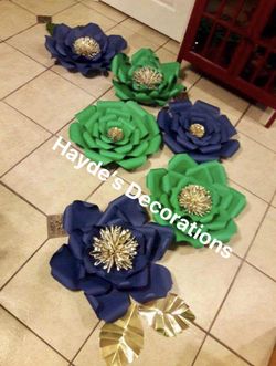 Flores de papel para decoración de fiesta o casa