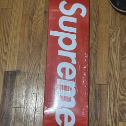 Supreme box logo and swan skate board