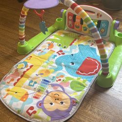 Tummy Time Pad With Keyboard And Rainbow