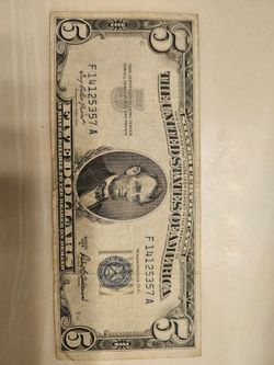 1953 A series $5 United States Note Red Seal Lincoln Five Dollar