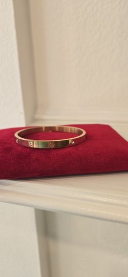 Brand New Rose Gold Plated Bangle Bracelet