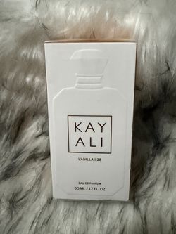 Kayali Vanilla 28