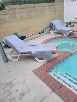 2 , pair of  basic , cushion,  cover,  lounge chairs