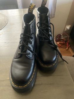 Dr martens girl boots /botas de mujer