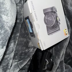 Digital Camera