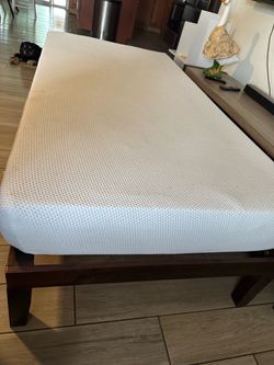 Twin wood frame and mattress