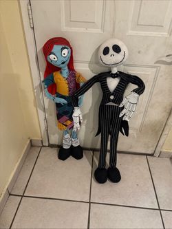 Jack skeleton and Sally