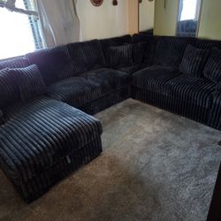 Brand New Sectional With Pull Out Bed & Storage $1299