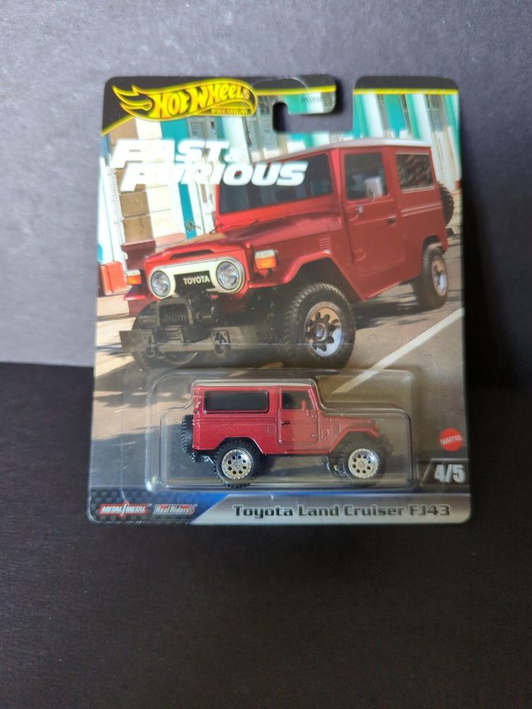 Hot Wheels Premium Fast & Furious Toyota Land Cruiser FJ43