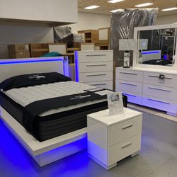 New LED Queen Bedroom Group