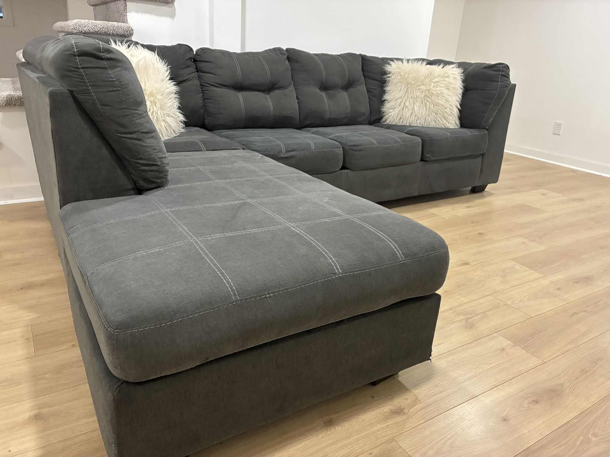 HAVERTYS PLUSH USED GRAY 2PC SECTIONAL SET…$499 OBO…ALL OFFERS WELCOME!
