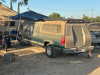 Camper shell
