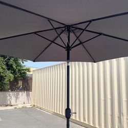 (NEW) $40 Patio 10 FT Umbrella with Tilt and Crank, Outdoor Garden Market Table (Base not included)