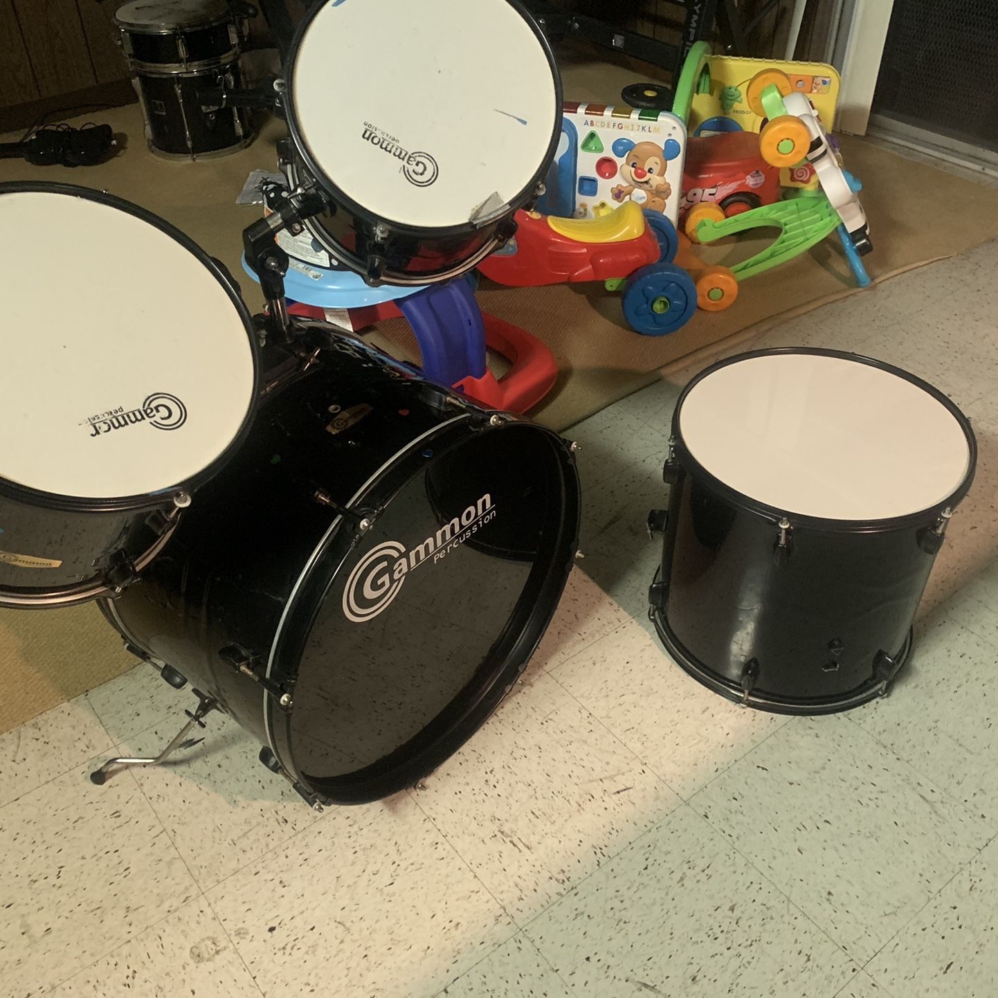 Gammon Drum Set