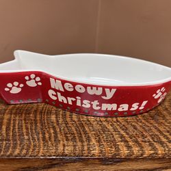 Meowy  Christmas Cat Dish