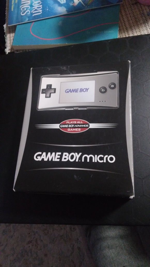 Gameboy Advance MICRO 20th Anniversary Edition