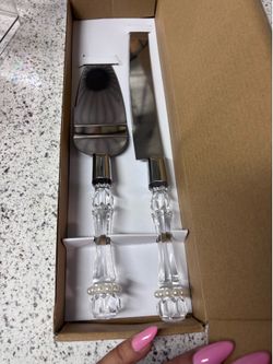 Cake Knife and Serving Set