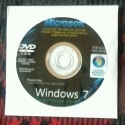 Windows 7 Ultimate, Pro, Home 32/64 bit "System Builder" Disc US