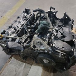 Toyota Prius 1.8 Engine 2010-2015 (2ZR-FXE) – Fits Prius V / CT200h also