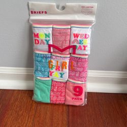 NEW Maiden form Girl Size 4 Briefs 9 Pack