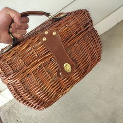 WickerBasket insulated cooler-Never-been-Used