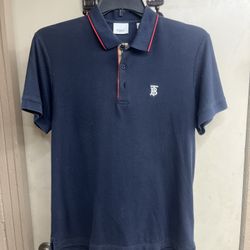 Burberry Polo Size Medium 