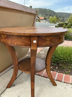 Accent Table