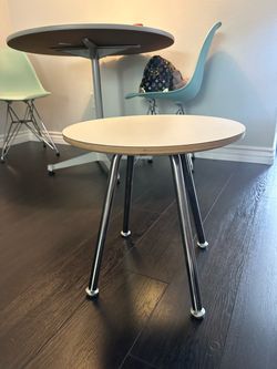 Herman Miller Eames Swoop Round Side Table