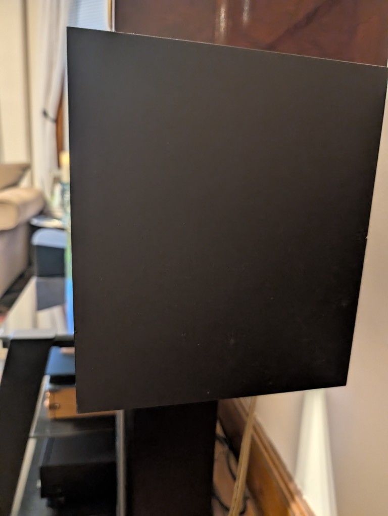 Bose 301 Speakers 4 With stands