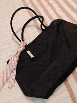 Victoria's secret bag