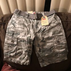 Levis cargo shorts Boys Size 8