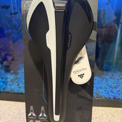 Giant Cobalt Collection Contact SLR Saddle Forward Position Carbon Black