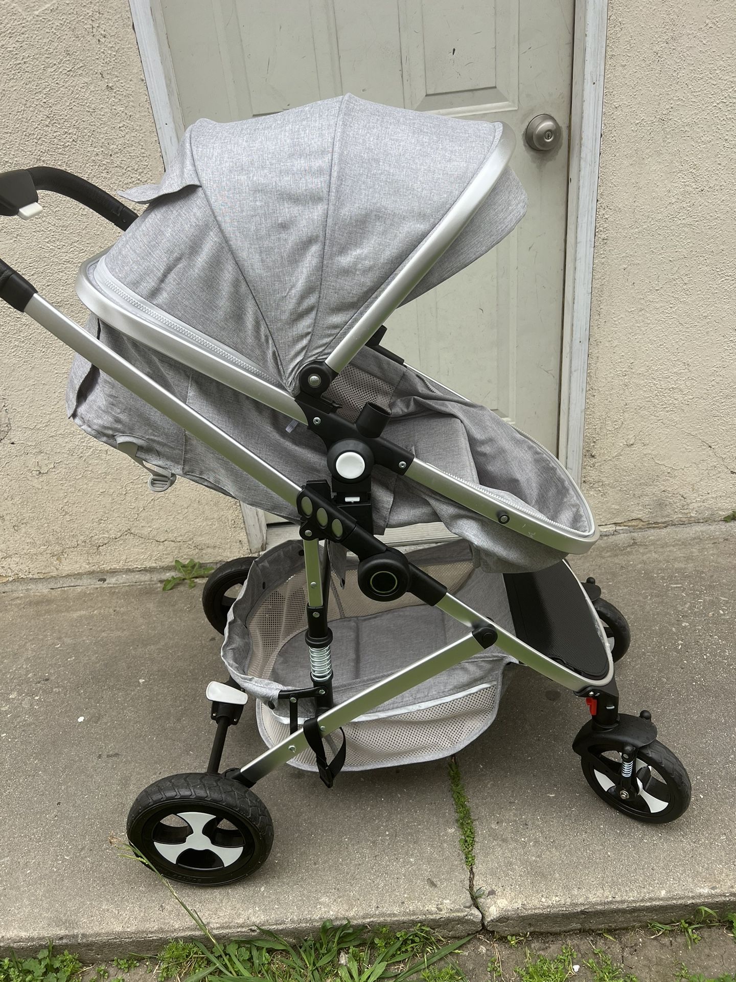 STROLLER